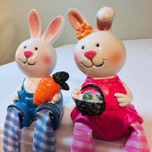 Pair of Easter bunny shelf sitters springtime spring decoration buffalo plaid - Picture 7 of 8